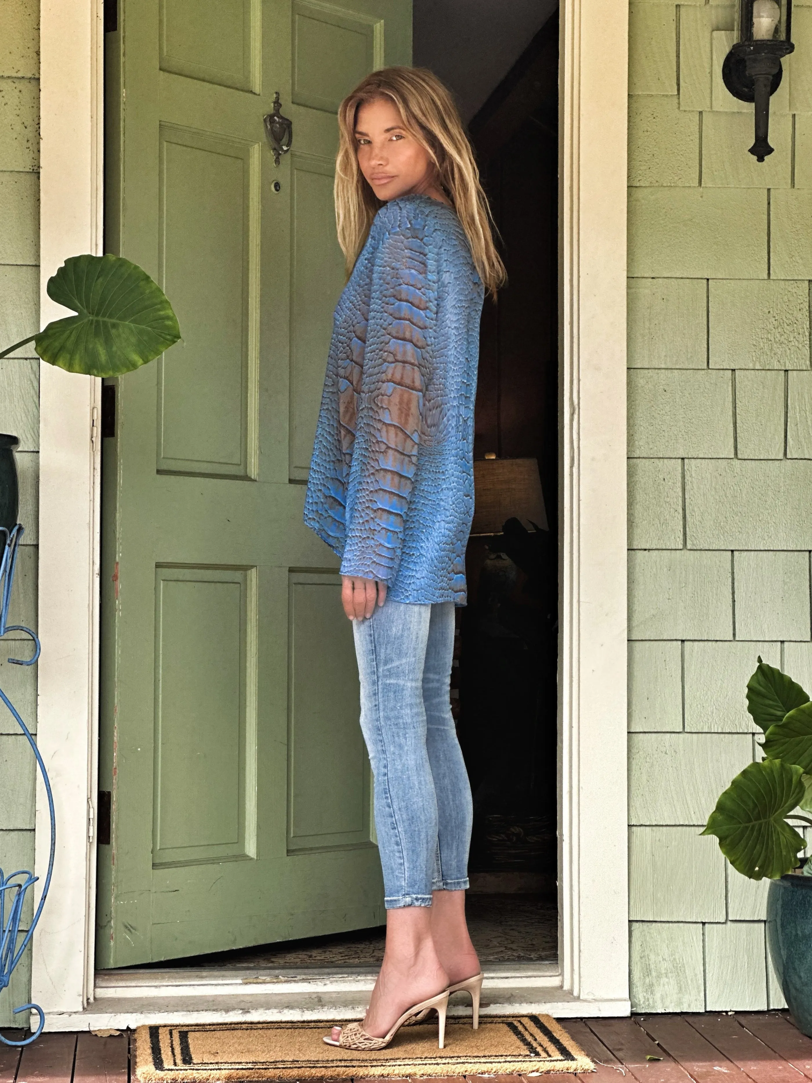 Beverly Top Electric Crocodile