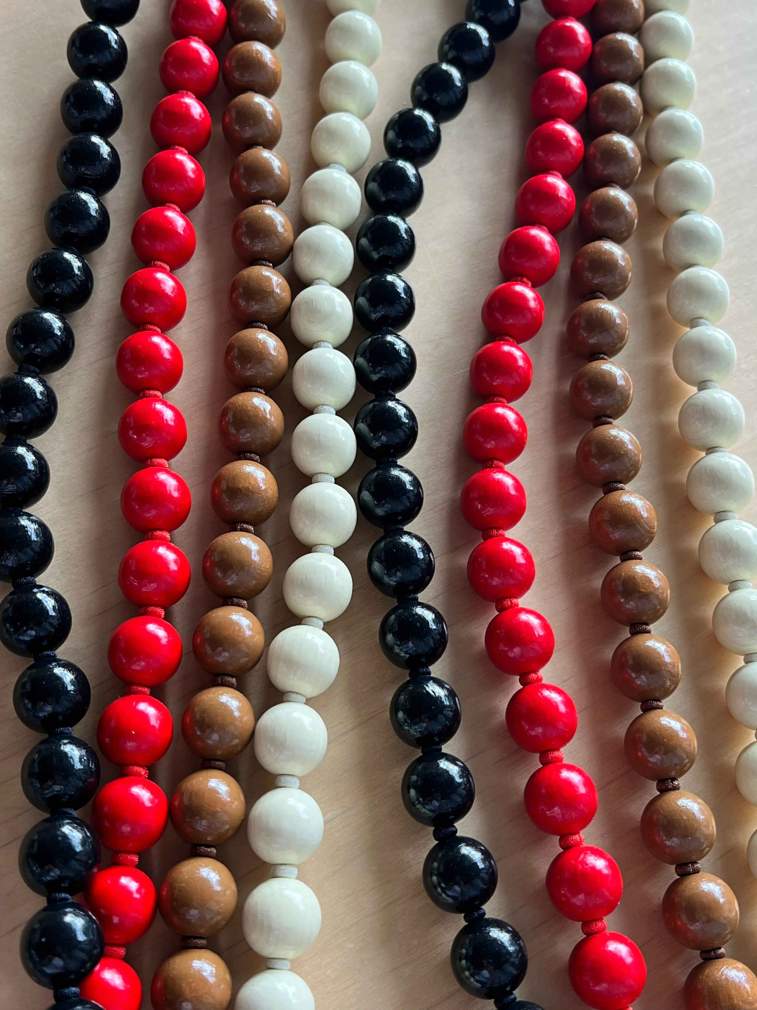 Big Perlen Phone Necklace | Ina Siefart