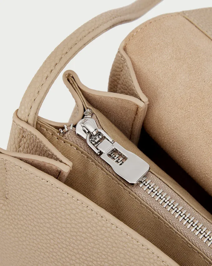 Chiara | Retro Softness Elegant Bag