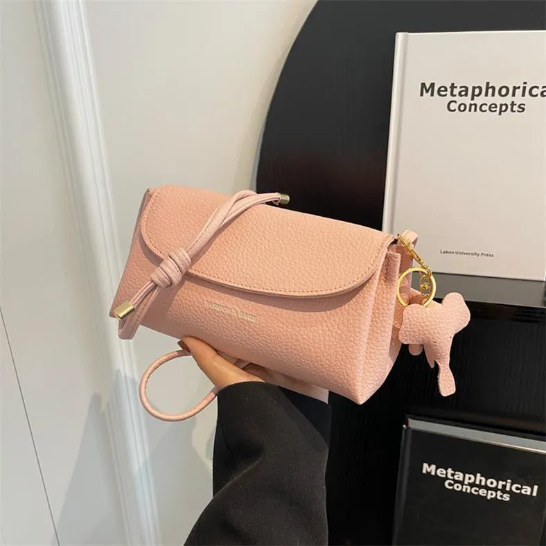 Chiara | Retro Softness Elegant Bag