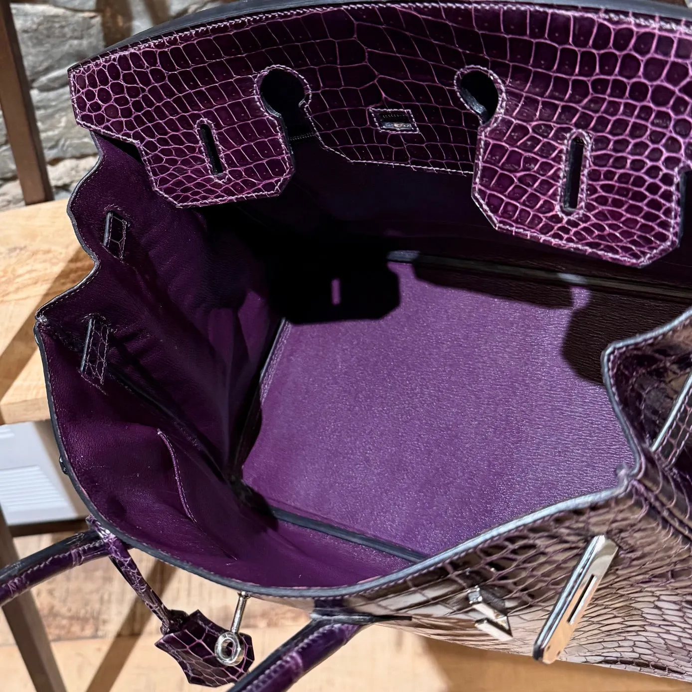 Hermès 2014 Amethyst Purple Shiny Porosus Crocodile Birkin 35 Bag