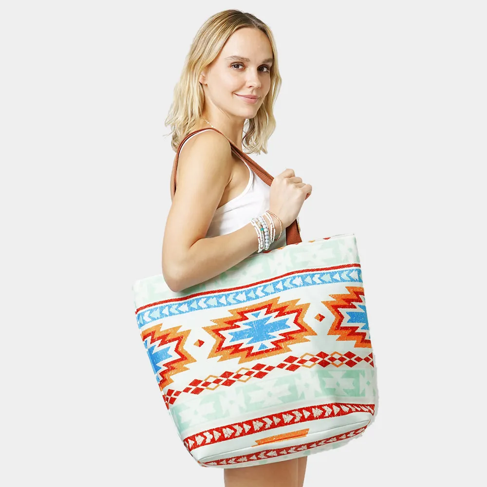 iLLASPARKZ Aztec Patterned Beach Tote Bag