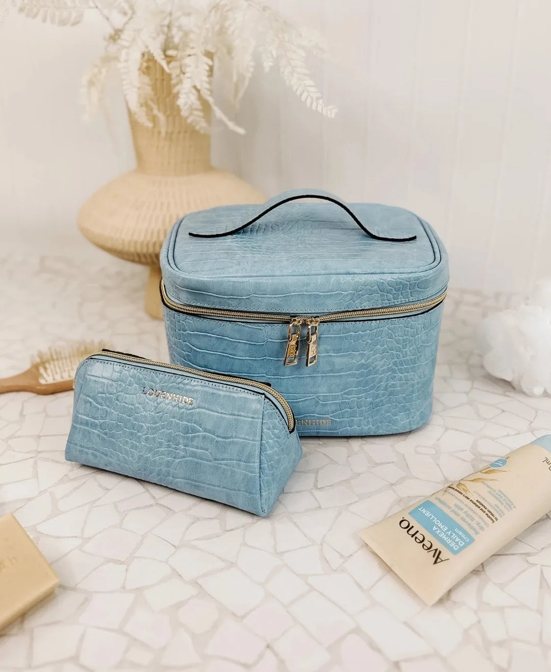Madrid & Bonnie cosmetic Set Croc!  50% Off!