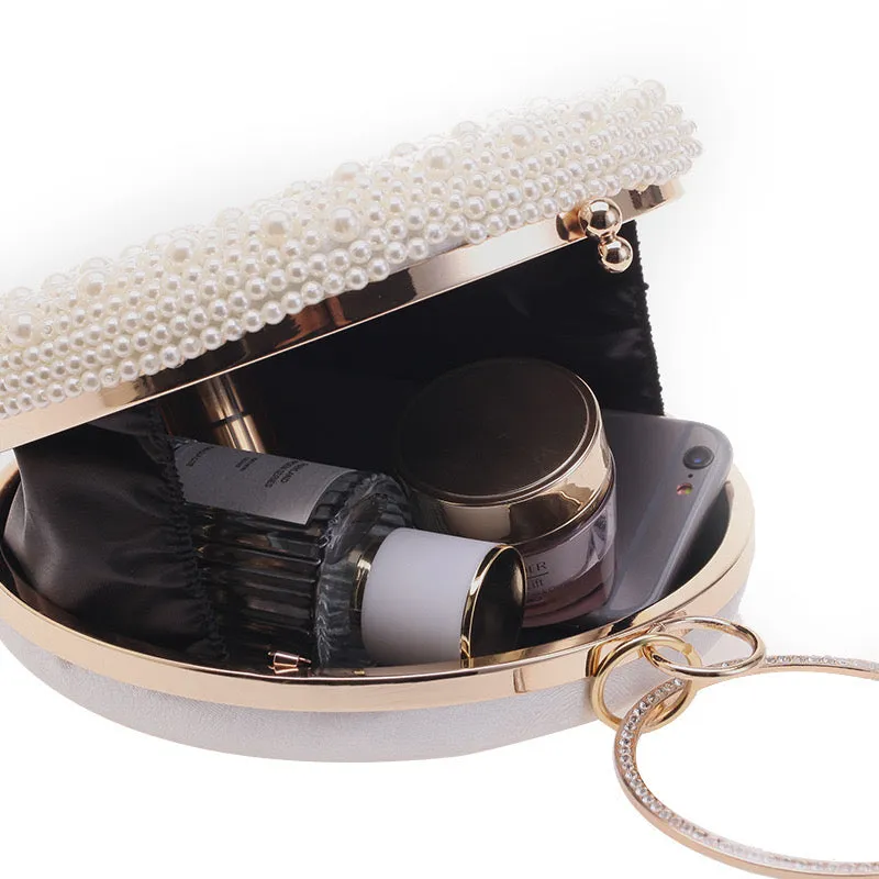 Pearl Evening Bag: Elegant Handheld with Diamond Accents