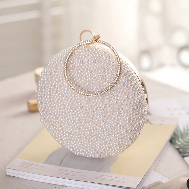 Pearl Evening Bag: Elegant Handheld with Diamond Accents