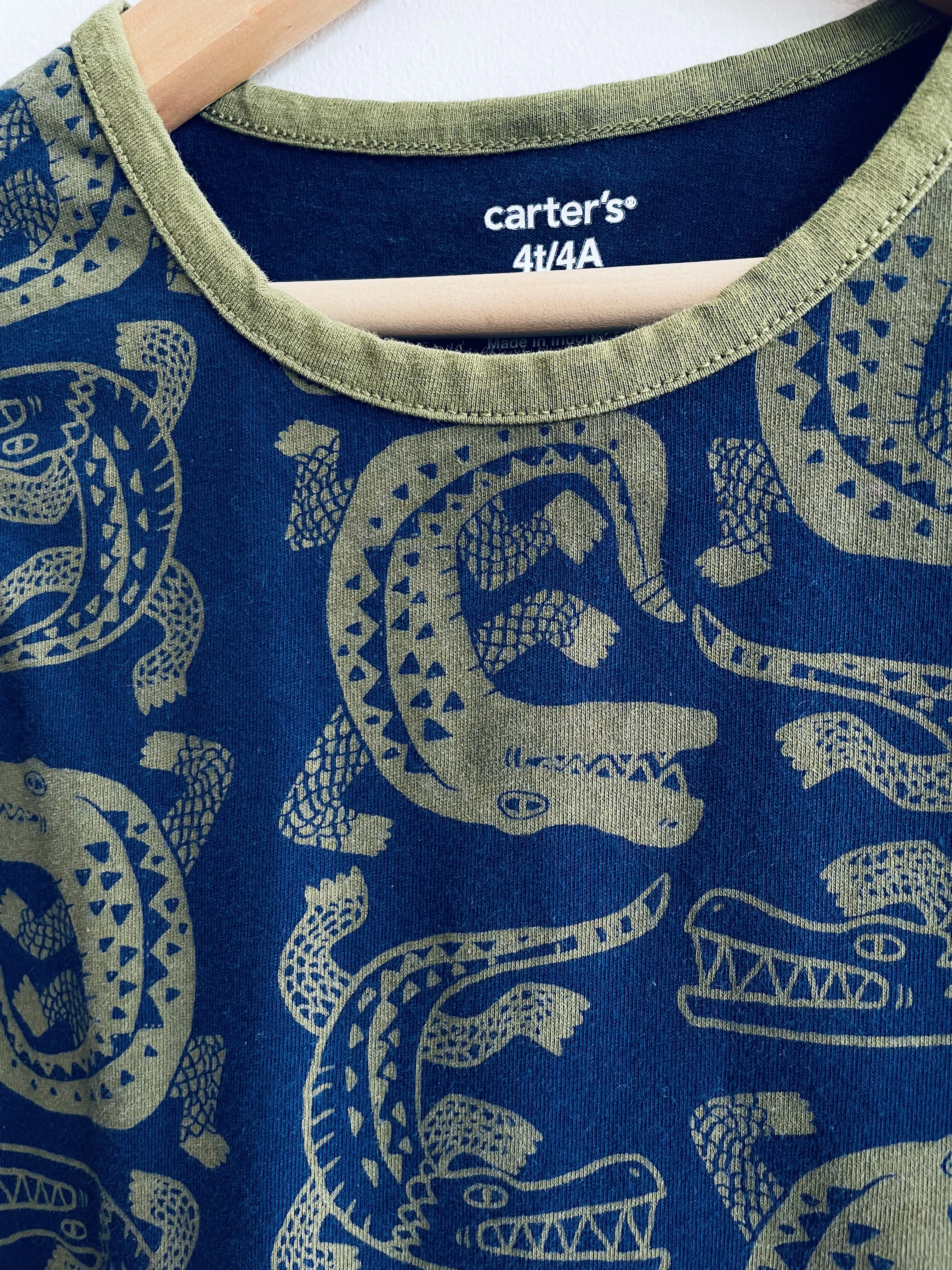 REALLY LOVED Crocodile Tank (oil mark on crocodile head) // 4Y