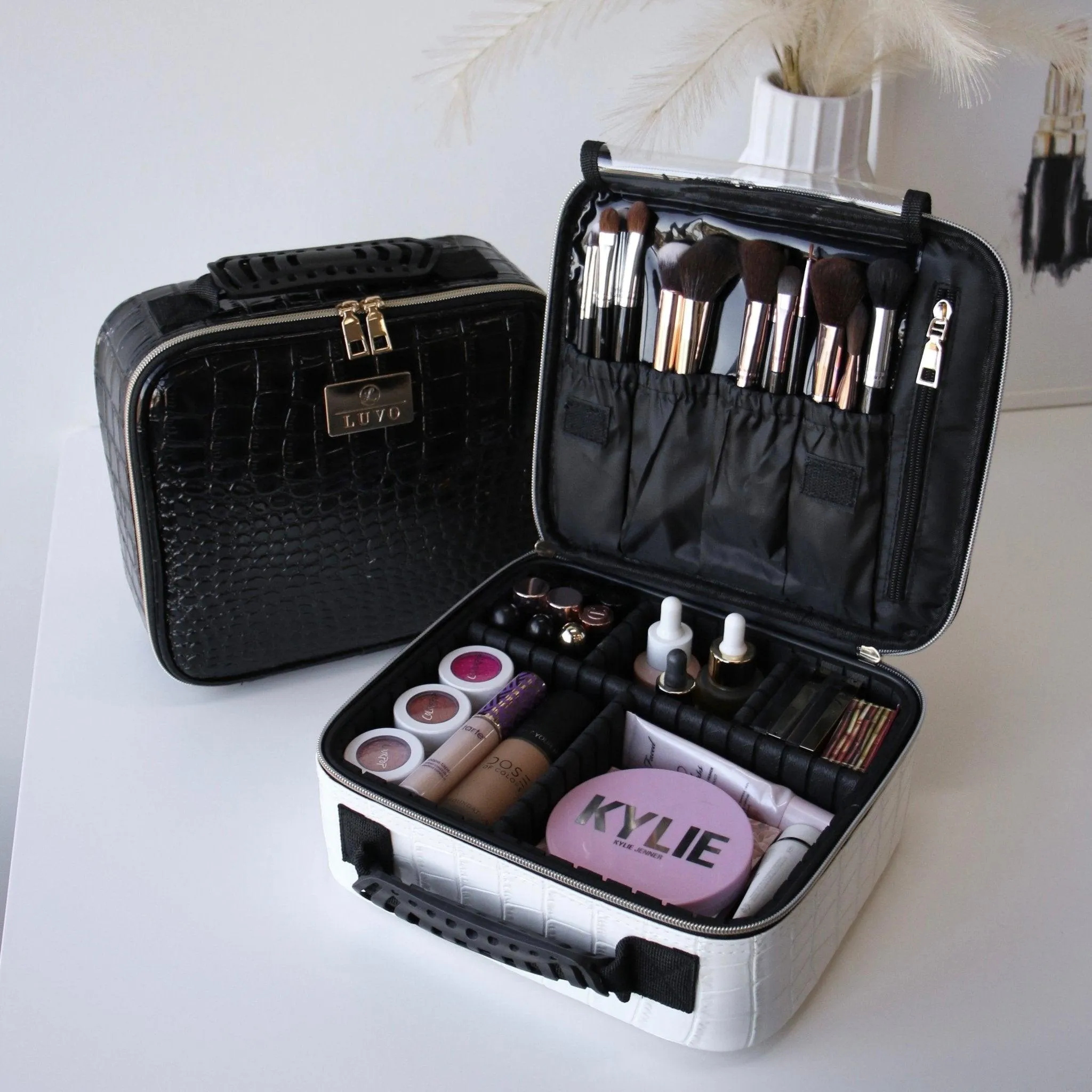 Small Cosmetic Case