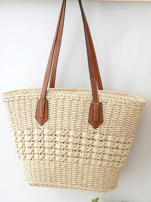 Women's Straw Beach Bag - Ideal for Summer Adventures